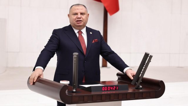 MHP'li Halil Öztürk Yerel Basının Sesi Oldu: "Yerel Medya Can Çekişiyor"